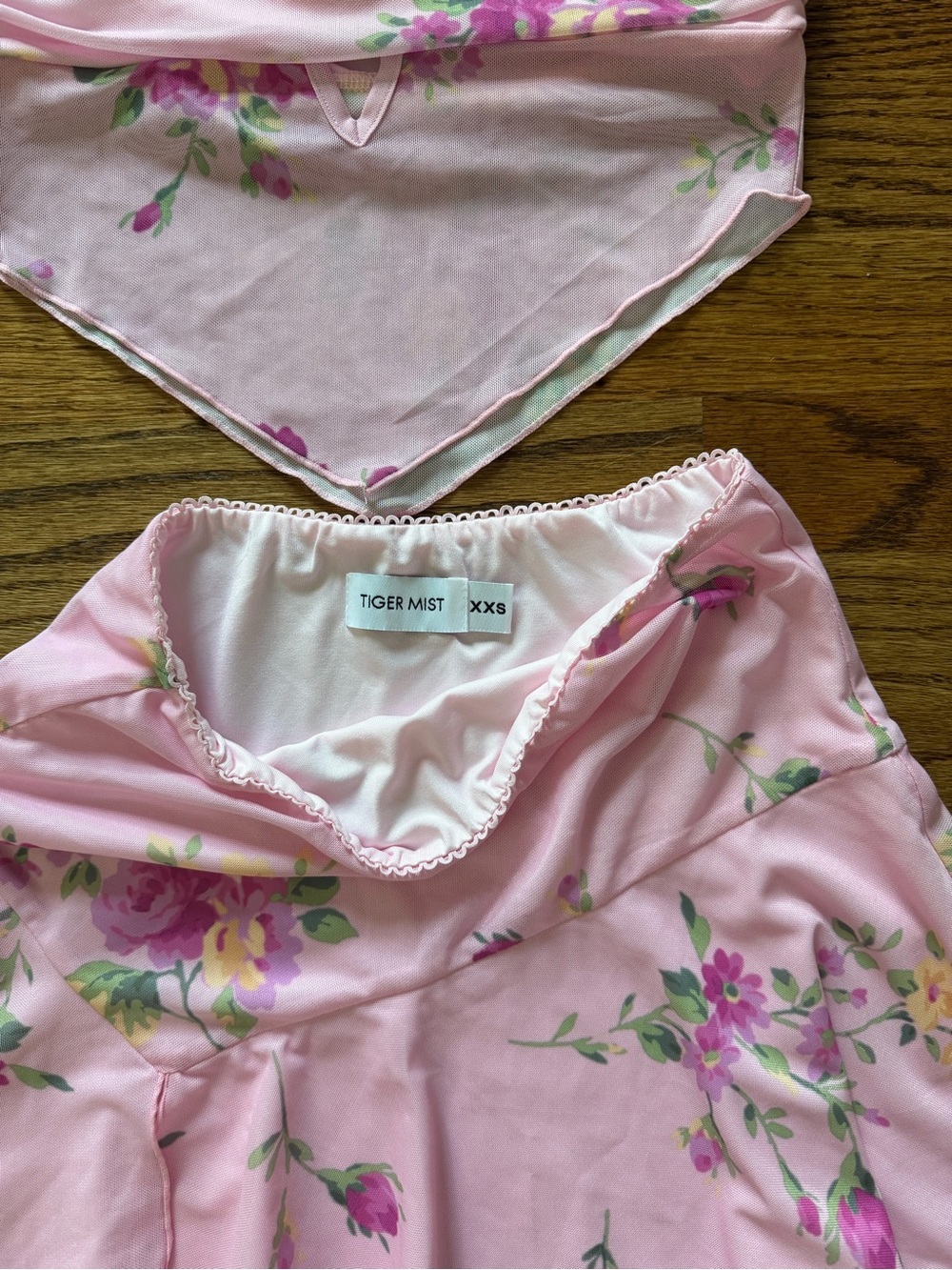 Matching set - Picture 2 of 3